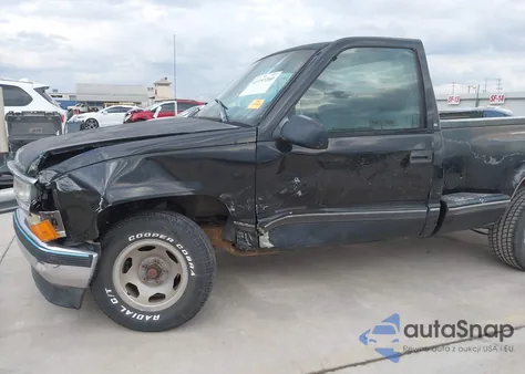 1998 Chevrolet C1500 Fleetside from USA, damaged, VIN 1GCEC14M2WZ120001